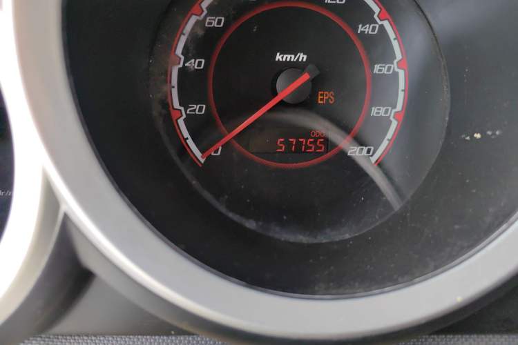 Used CHANGAN CX20 2014 1.4L Manual Sport Edition China V Standard Odometer Close Up