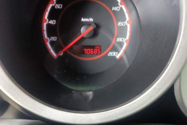 Used CHANGAN CX20 2014 1.4L Manual Sport Version China IV Standard Odometer Close Up