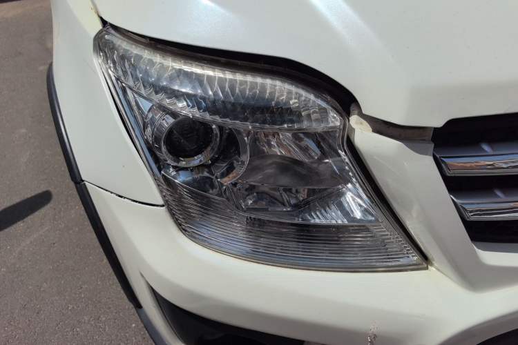 Used CHANGAN CX20 2014 1.4L Manual Sport Version China IV Standard Right Front Headlight