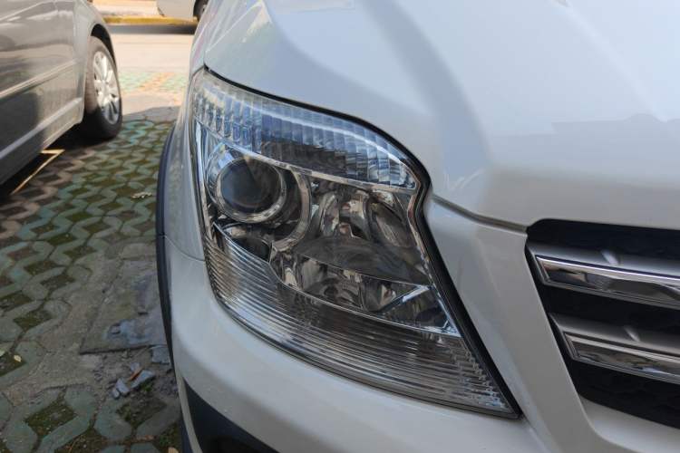 Used CHANGAN CX20 2014 1.4L Manual Sport Edition China V Standard Right Front Headlight