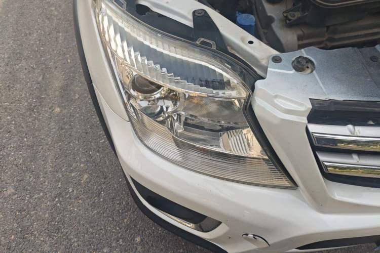 Used CHANGAN CX20 2014 1.4L IMT Sunroof Navigation Version China IV Standard Right Front Headlight