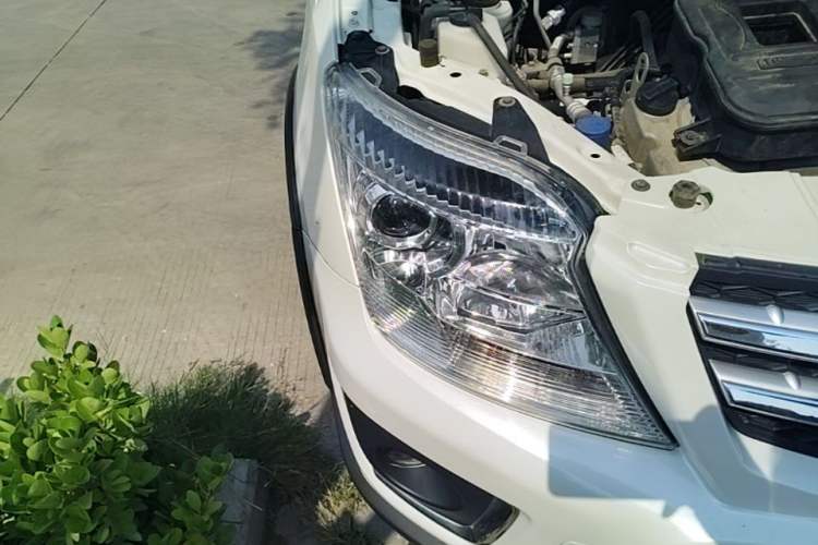 Used CHANGAN CX20 2014 1.4L Manual Sport Version China IV Standard Right Front Headlight