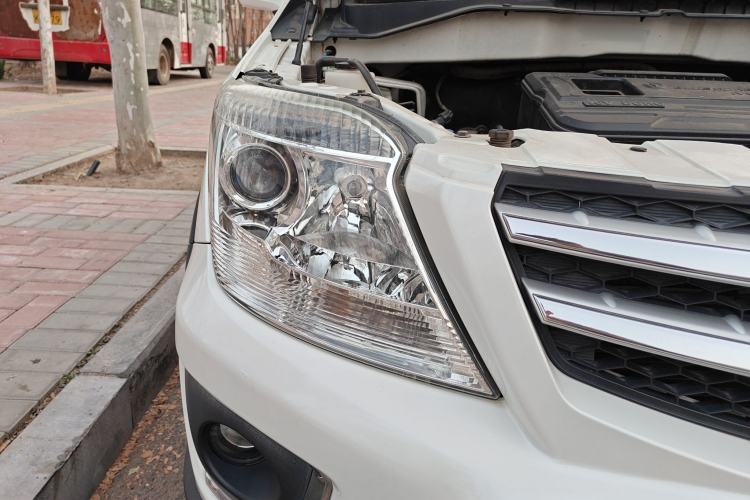 Used CHANGAN CX20 2014 1.4L Manual Sport Version China IV Standard Right Front Headlight