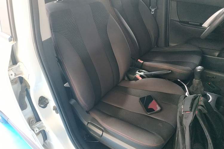 Used CHANGAN CX20 2014 1.4L Manual Sport Version China IV Standard Right Front Seat