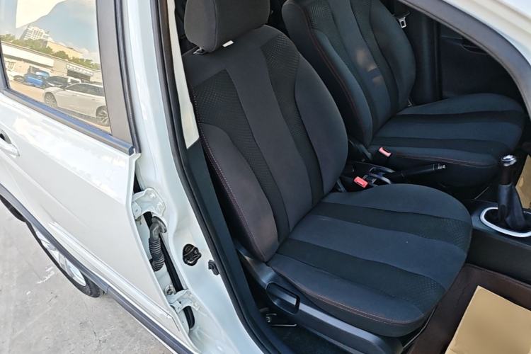 Used CHANGAN CX20 2014 1.4L Manual Sport Edition China V Standard Right Front Seat