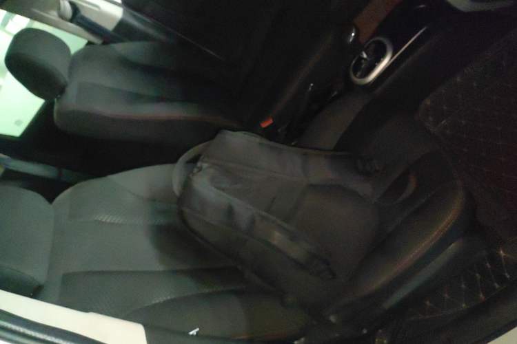 Used CHANGAN CX20 2014 1.4L IMT Sunroof Navigation Version China IV Standard Right Front Seat