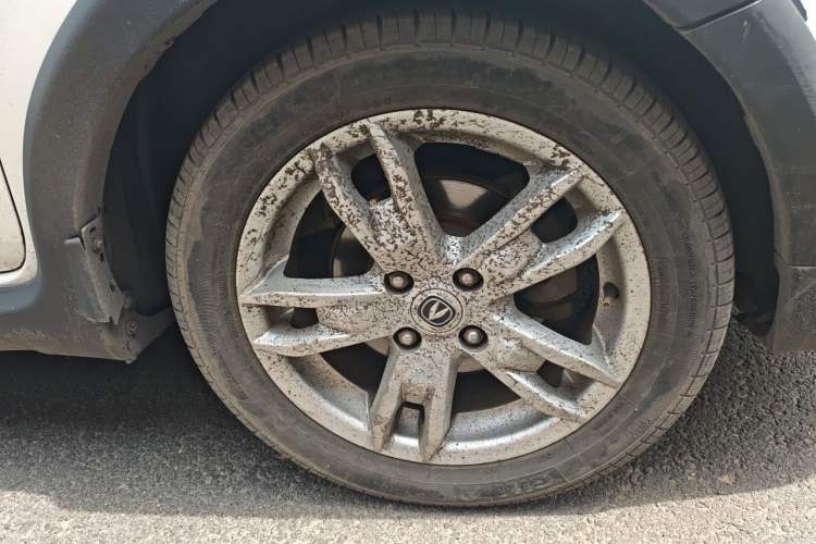 Used CHANGAN CX20 2014 1.4L Manual Sport Version China IV Standard Right Front Wheel Hub