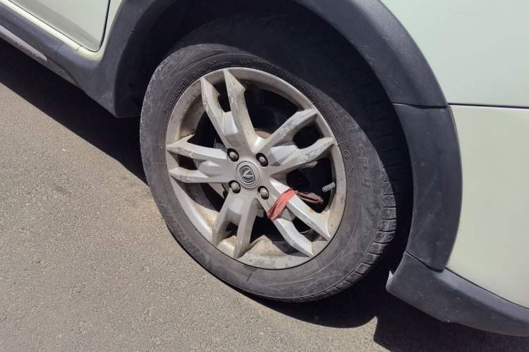 Used CHANGAN CX20 2014 1.4L Manual Sport Version China IV Standard Right Front Wheel Hub