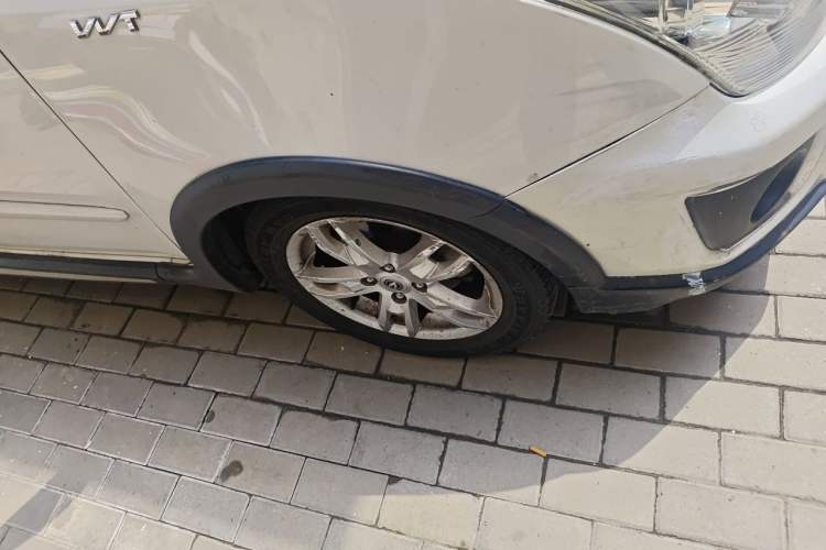 Used CHANGAN CX20 2014 1.4L Manual Sport Version China IV Standard Right Front Wheel Hub