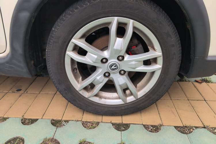 Used CHANGAN CX20 2014 1.4L Manual Sport Version China IV Standard Right Front Wheel Hub