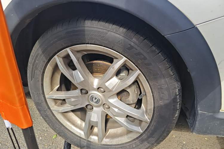 Used CHANGAN CX20 2014 1.4L Manual Sport Version China IV Standard Right Front Wheel Hub
