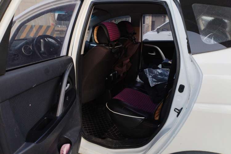 Used CHANGAN CX20 2014 1.4L Manual Sport Edition China V Standard Right Rear Seat