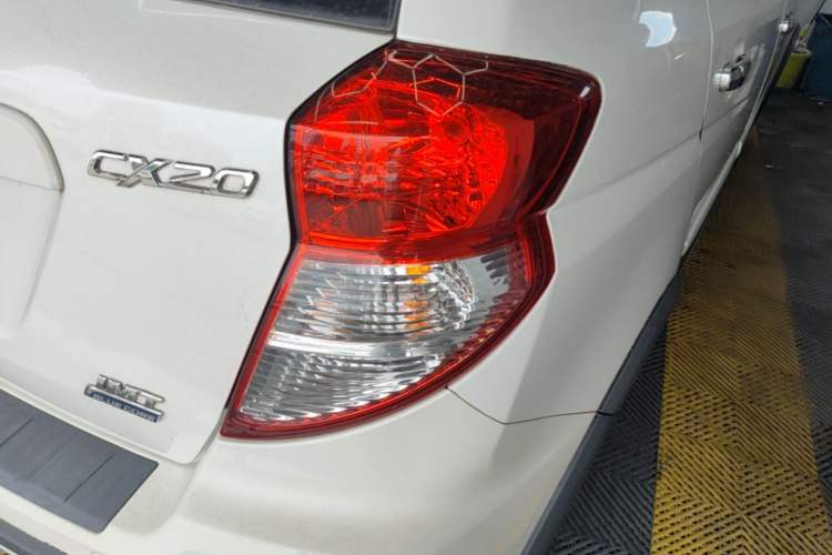 Used CHANGAN CX20 2014 1.4L IMT Sunroof Navigation Version China IV Standard Right Rear Taillight