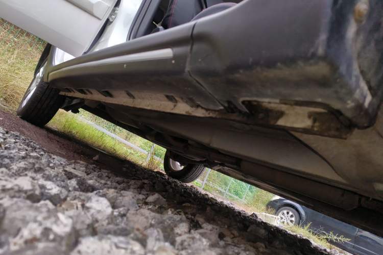 Used CHANGAN CX20 2014 1.4L Manual Sport Version China IV Standard Right Side Sill