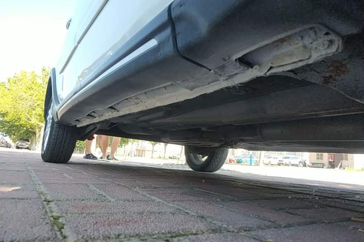 Used CHANGAN CX20 2014 1.4L Manual Sport Edition China V Standard Right Side Sill