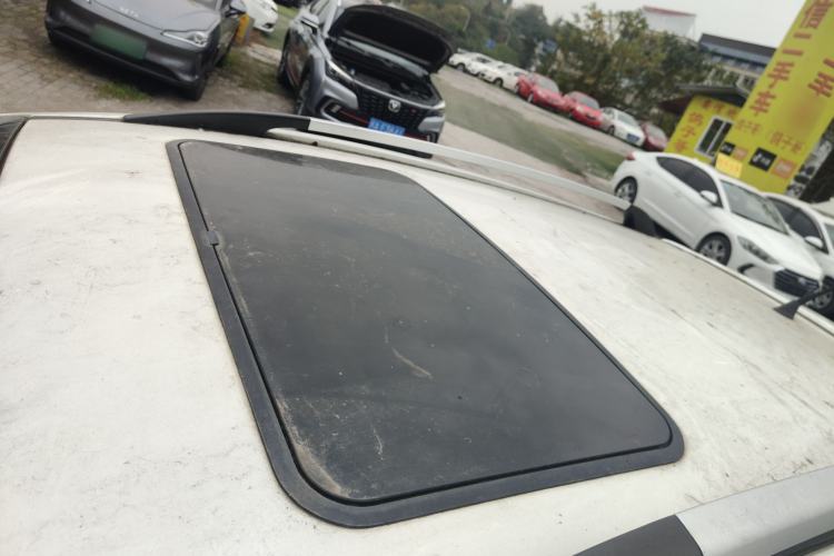 Used CHANGAN CX20 2014 1.4L Manual Sunroof Navigation Version China V Standard Roof