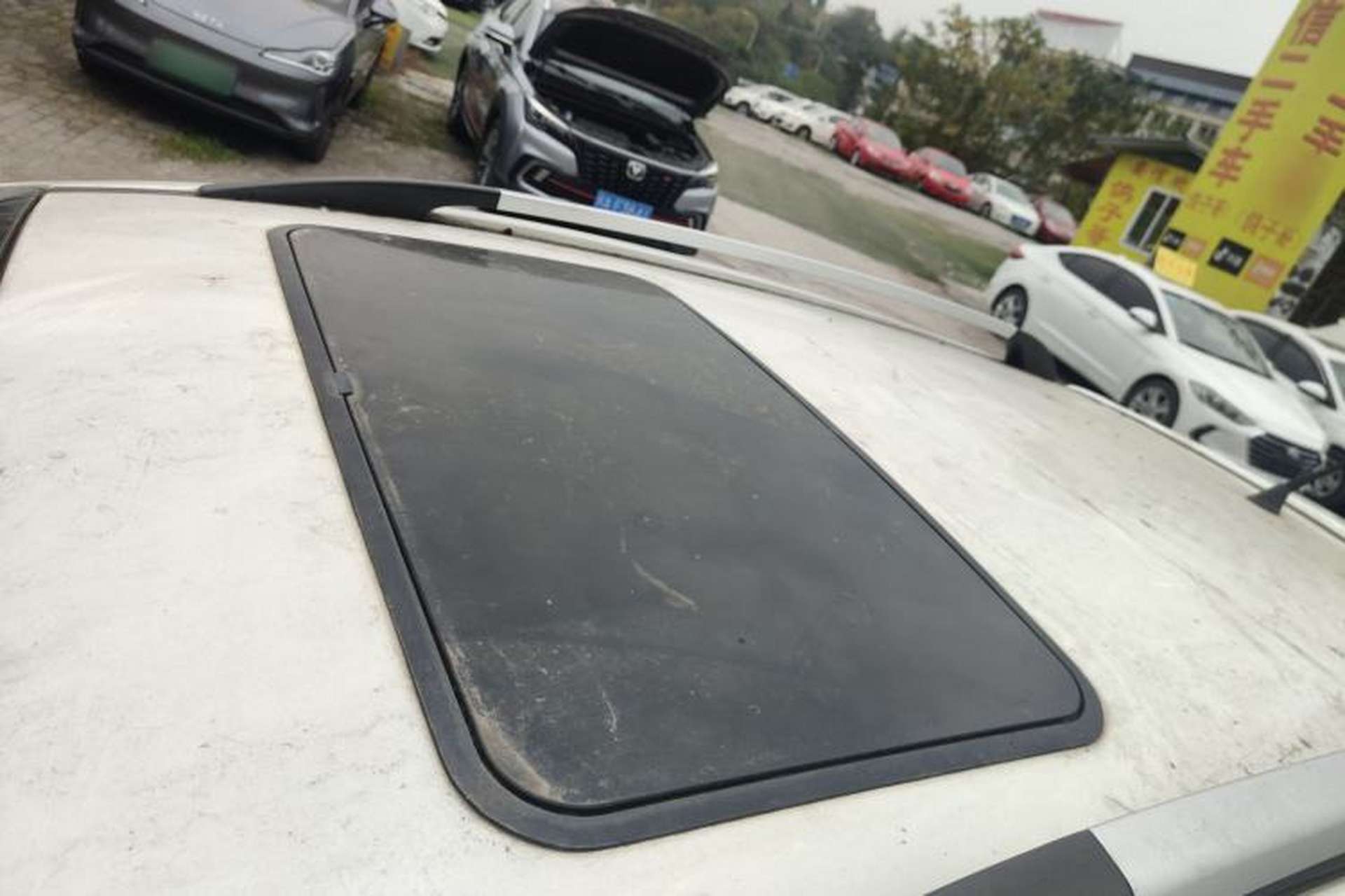 Used CHANGAN CX20 2014 1.4L Manual Sunroof Navigation Version China V Standard Roof