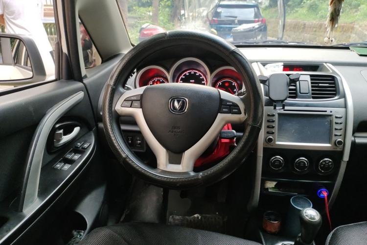 Used CHANGAN CX20 2014 1.4L Manual Sport Edition China V Standard Steering Wheel