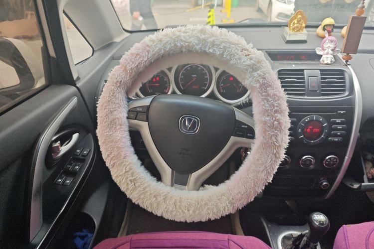 Used CHANGAN CX20 2014 1.4L Manual Sport Version China IV Standard Steering Wheel