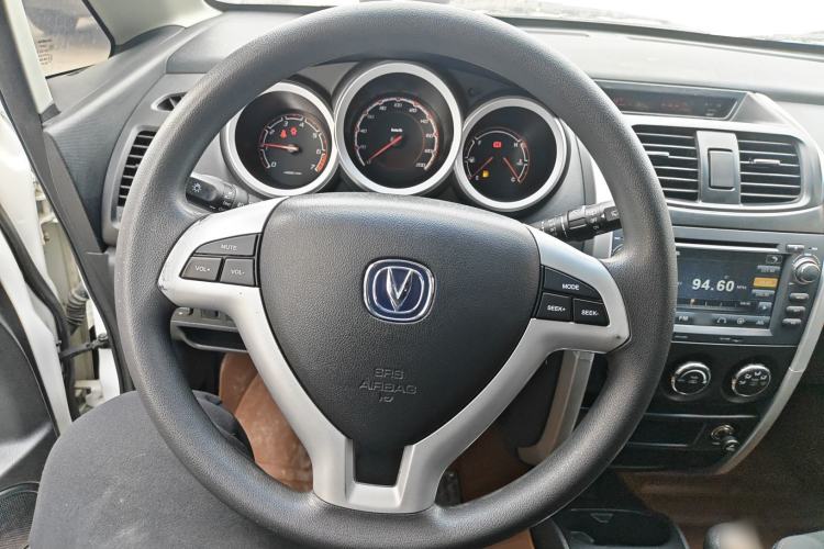 Used CHANGAN CX20 2014 1.4L Manual Sport Edition China V Standard Steering Wheel