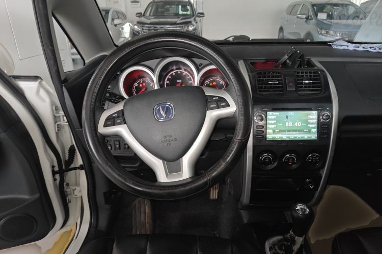 Used CHANGAN CX20 2014 1.4L Manual Sport Edition China V Standard Steering Wheel