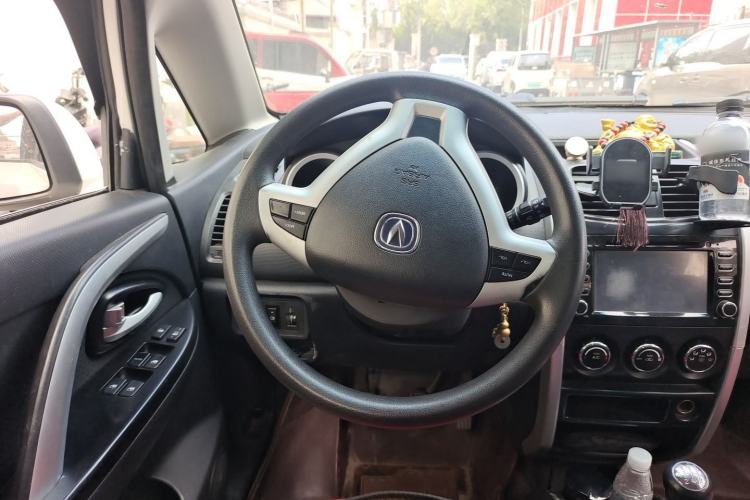Used CHANGAN CX20 2014 1.4L Manual Sport Edition China V Standard Steering Wheel