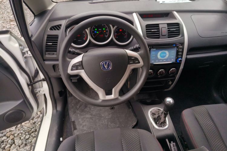 Used CHANGAN CX20 2014 1.4L Manual Sport Version China IV Standard Steering Wheel