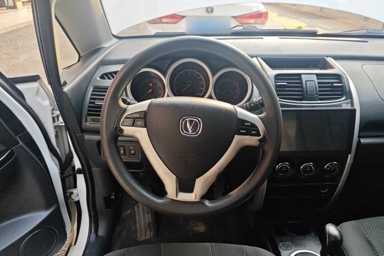 Used CHANGAN CX20 2014 1.4L IMT Sunroof Navigation Version China V Standard Steering Wheel