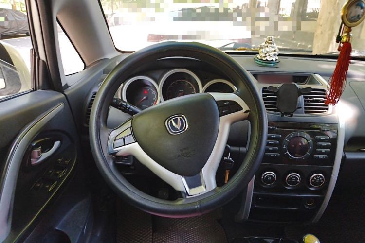 Used CHANGAN CX20 2014 1.4L Manual Sport Edition China V Standard Steering Wheel