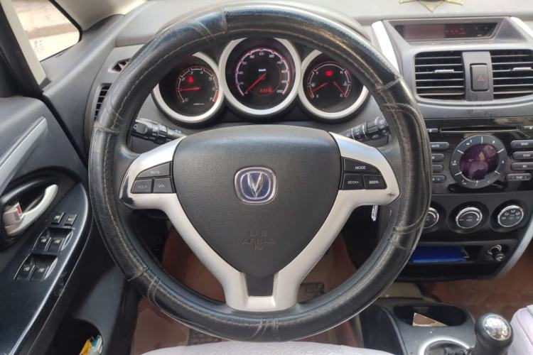 Used CHANGAN CX20 2014 1.4L Manual Sport Version China IV Standard Steering Wheel