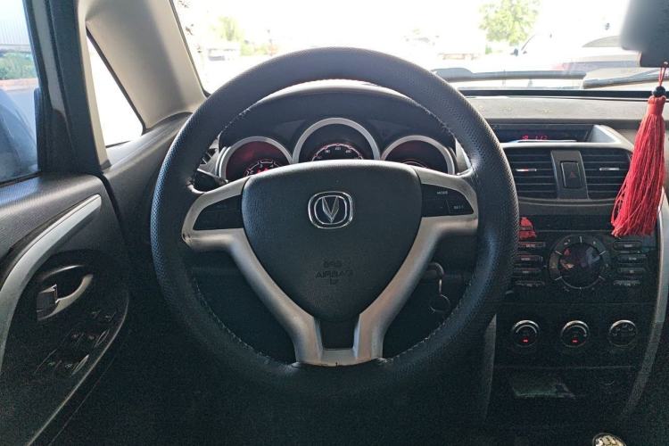 Used CHANGAN CX20 2014 1.4L Manual Sport Edition China V Standard Steering Wheel