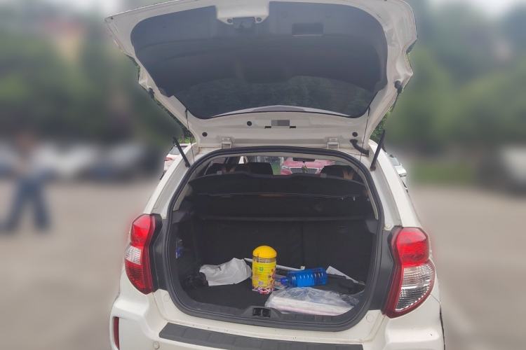 Used CHANGAN CX20 2014 1.4L Manual Sport Edition China V Standard Trunk