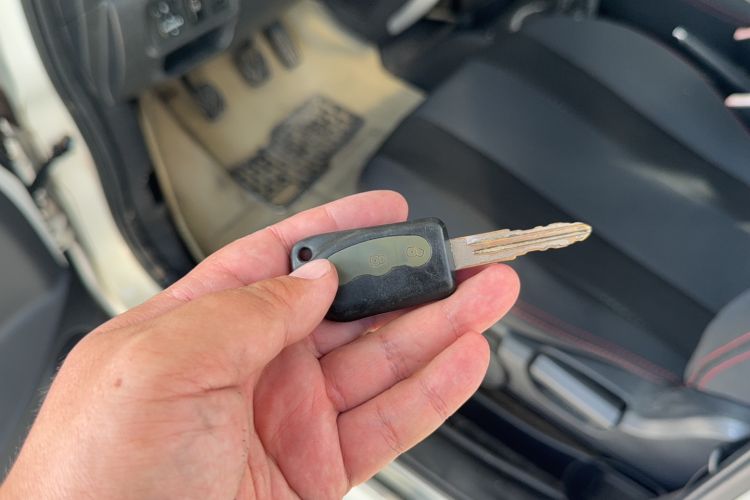 Used CHANGAN CX20 2014 1.4L Manual Sunroof Navigation Version – China IV Standard Vehicle Key