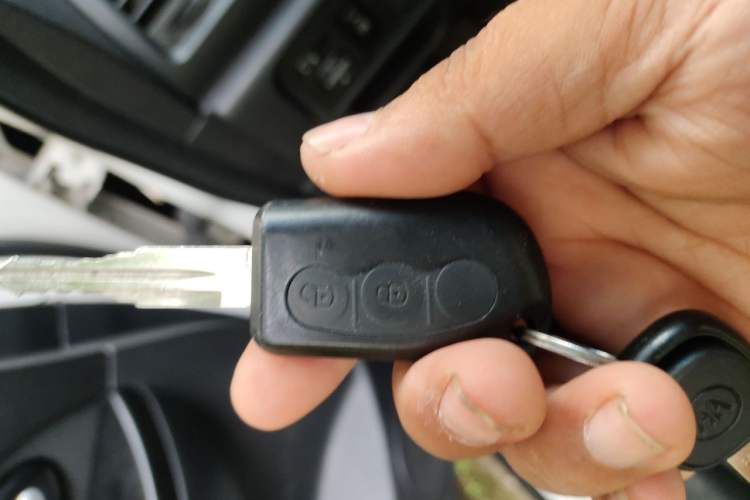 Used CHANGAN CX20 2014 1.4L Manual Sport Edition China V Standard Vehicle Key