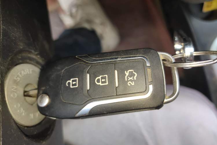 Used CHANGAN CX20 2014 1.4L Manual Sport Version China IV Standard Vehicle Key