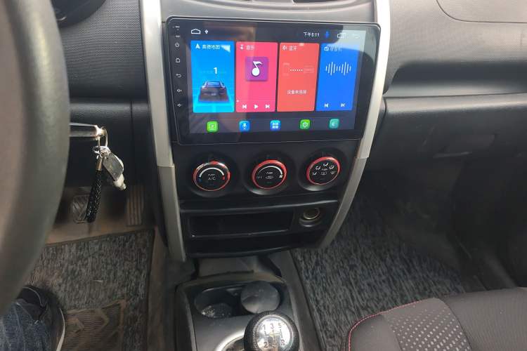 Used CHANGAN CX20 2014 1.4L Manual Sport Version China IV Standard Audio And AC Panel