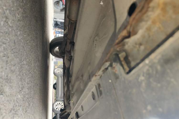 Used CHANGAN CX20 2014 1.4L Manual Sport Version China IV Standard Chassis Front Left
