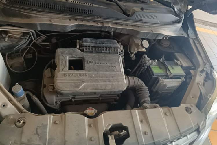 Used CHANGAN CX20 2014 1.4L Manual Sunroof Navigation Version – China IV Standard Engine Bay