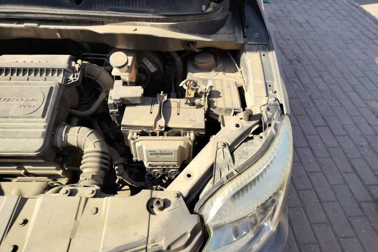 Used CHANGAN CX20 2014 1.4L Manual Sport Version China IV Standard Engine Bay Left