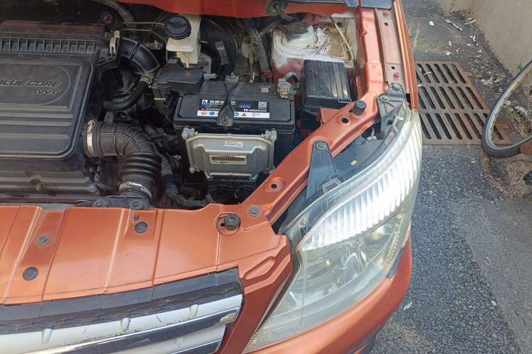 Used CHANGAN CX20 2014 1.4L Manual Sport Version China IV Standard Engine Bay Left