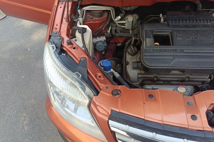 Used CHANGAN CX20 2014 1.4L Manual Sport Version China IV Standard Engine Bay Right