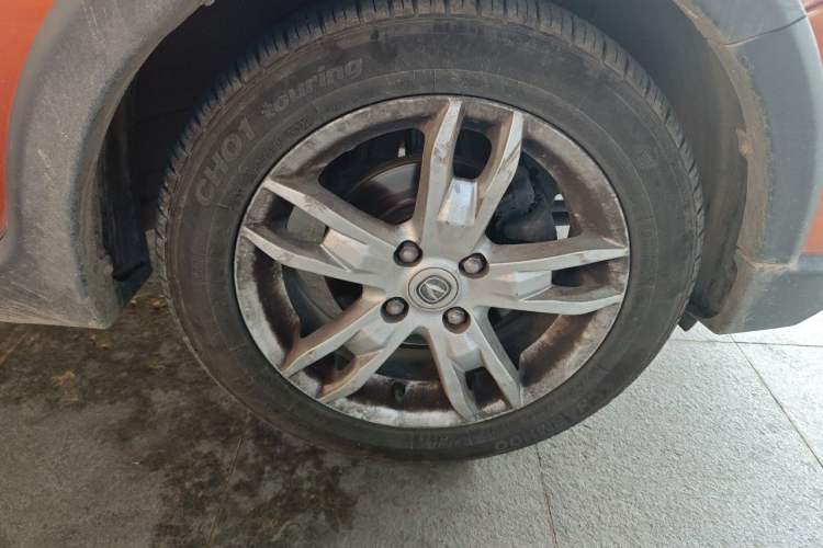 Used CHANGAN CX20 2014 1.4L Manual Sport Edition China V Standard Exterior 4