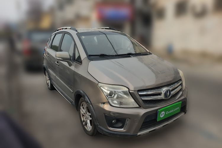 Used CHANGAN CX20 2014 1.4L Manual Sport Version China IV Standard Front Right 45 Deg
