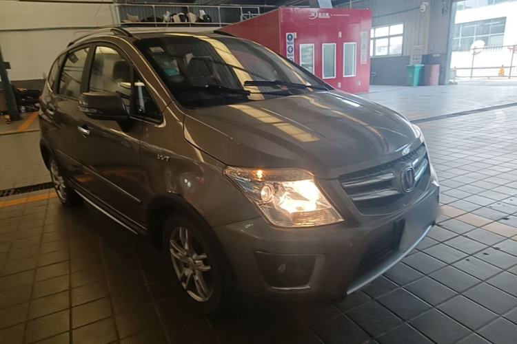 Used CHANGAN CX20 2014 1.4L Manual Sunroof Navigation Version – China IV Standard Front Right 45 Deg