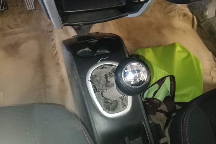 Used CHANGAN CX20 2014 1.4L Manual Sunroof Navigation Version – China IV Standard Gear Lever
