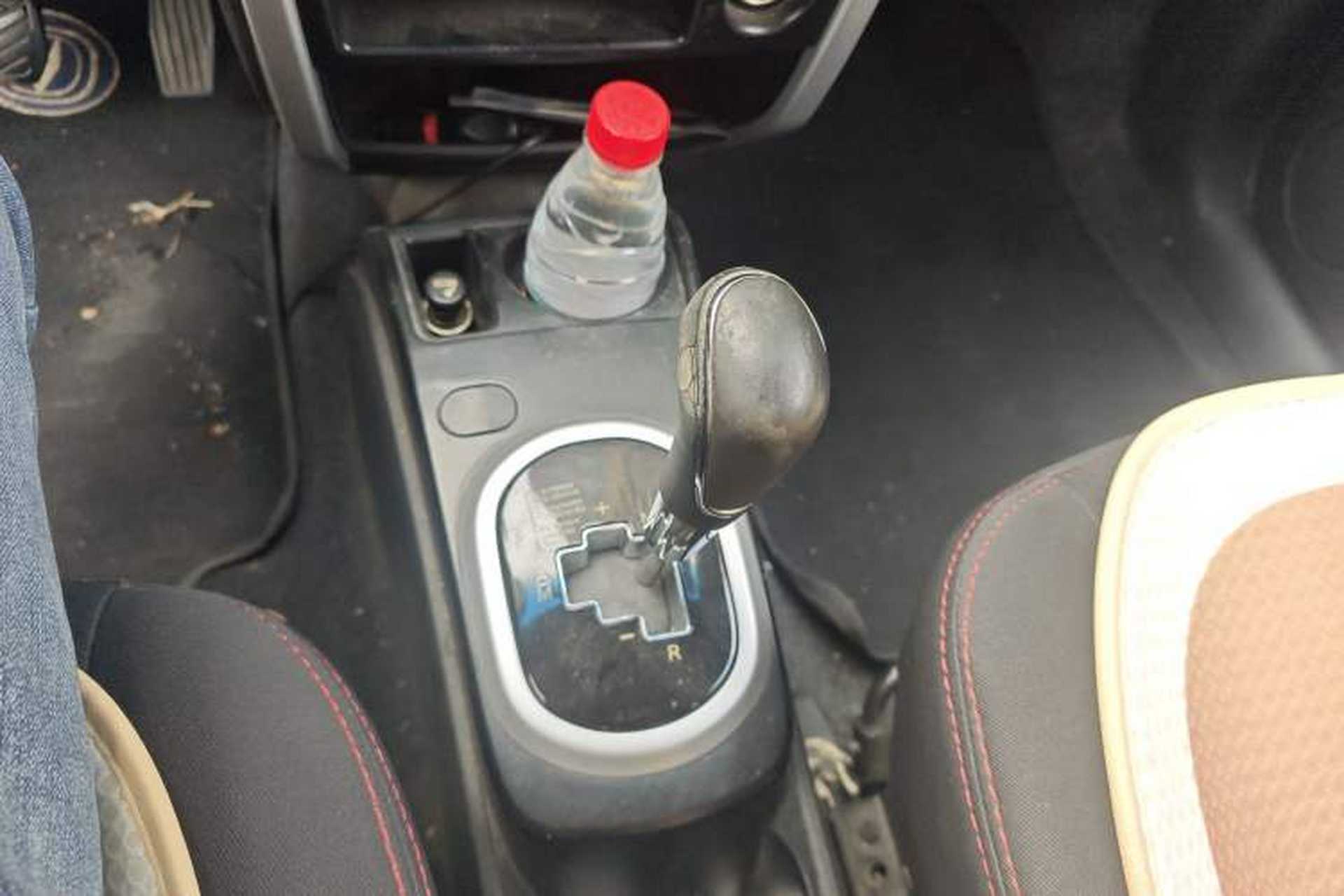 Used CHANGAN CX20 2014 1.4L IMT Sunroof Navigation Version China V Standard Gear Lever