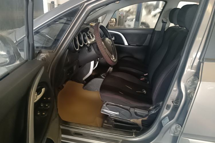 Used CHANGAN CX20 2014 1.4L Manual Sunroof Navigation Version – China IV Standard Left Front Seat