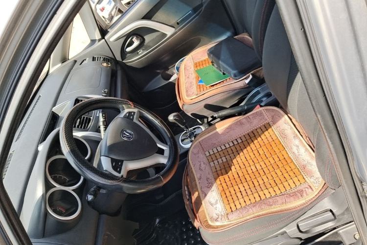 Used CHANGAN CX20 2014 1.4L IMT Sunroof Navigation Version China IV Standard Left Front Seat