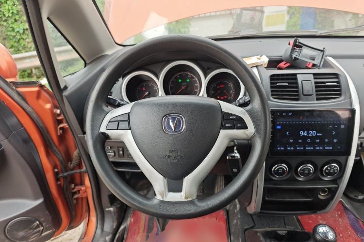 Used CHANGAN CX20 2014 1.4L Manual Sport Version China IV Standard Steering Wheel