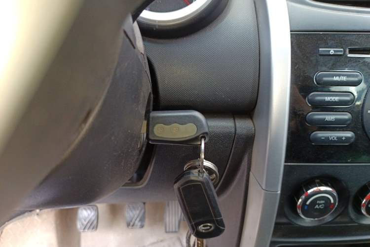 Used CHANGAN CX20 2014 1.4L Manual Sport Version China IV Standard Vehicle Key